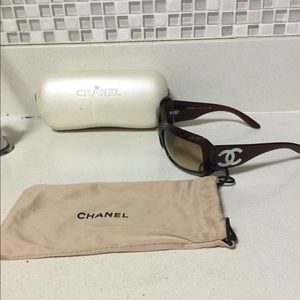 Brown mother of pearls CHANEL Sunglasses